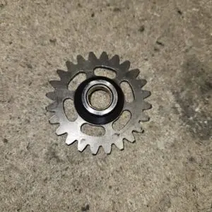 pignon intermediaire pompe a huile yamaha 400 yzf 2000