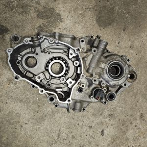 carter central gauche yamaha 400 yzf 2000