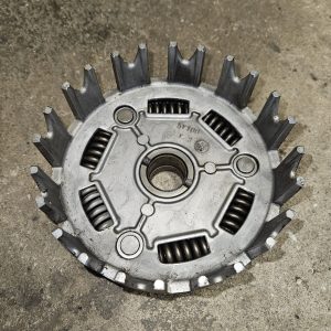 cloche embrayage yamaha 400 yzf 2000