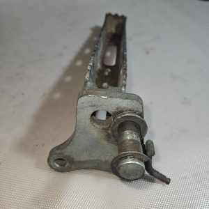 cale pied droit yamaha 200 blaster 2000