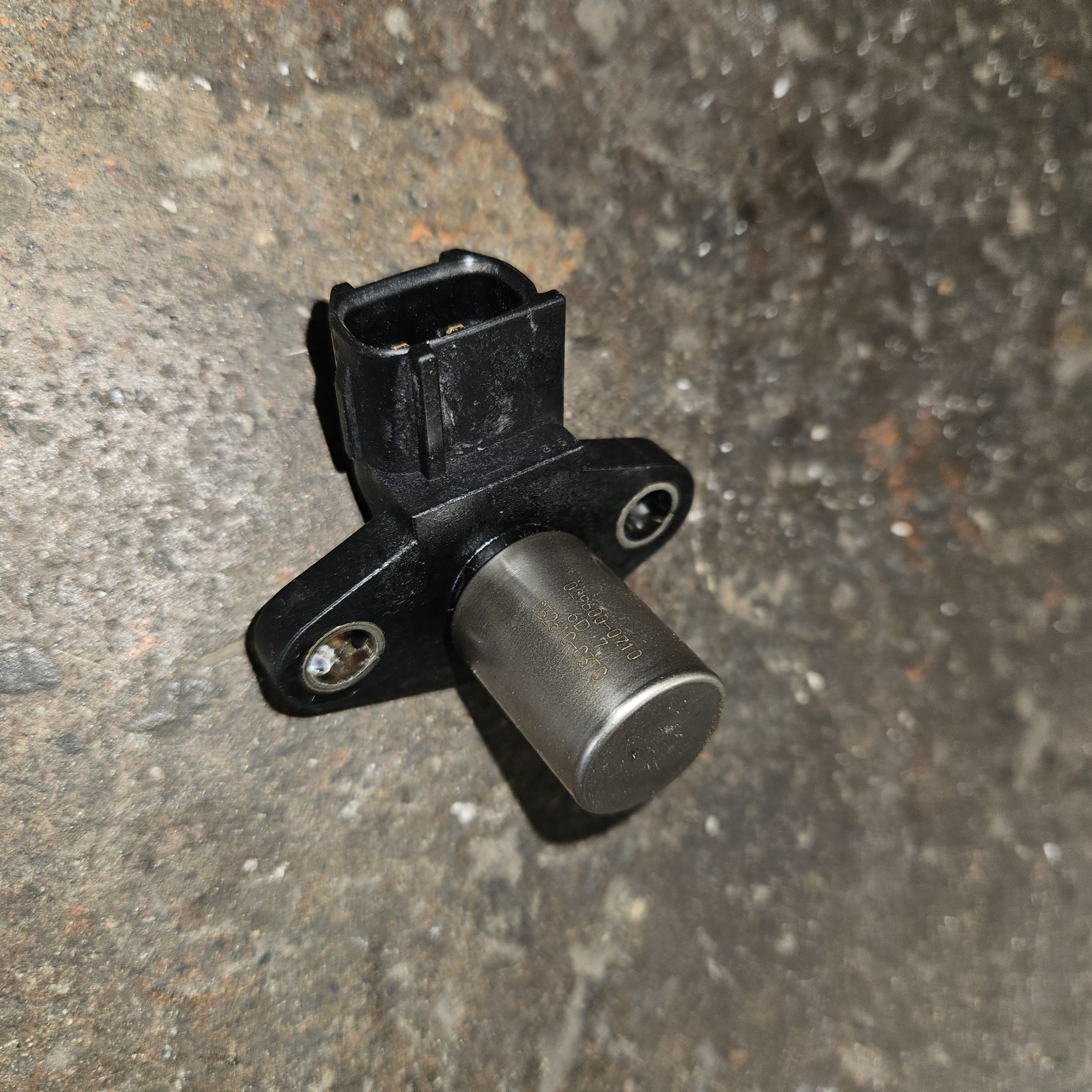 Capteur position arbre à cames Suzuki 650 Burgman 1998