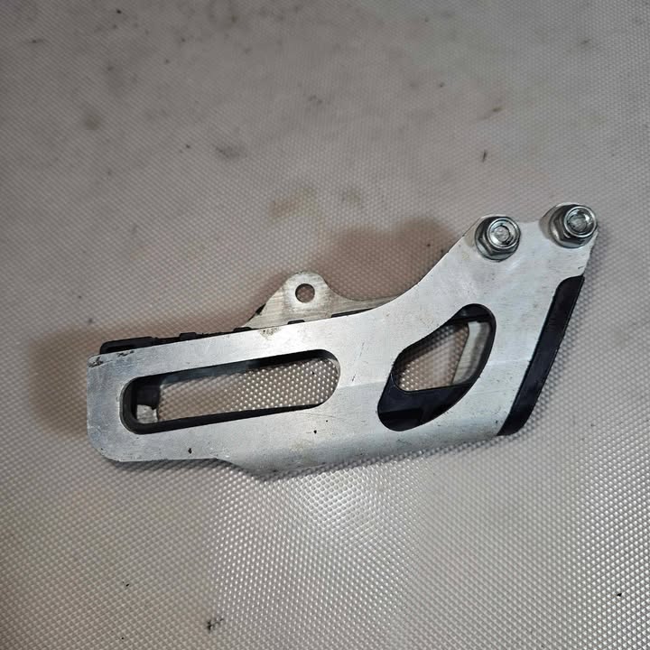 Guide chaine Honda 250 CRF 2016