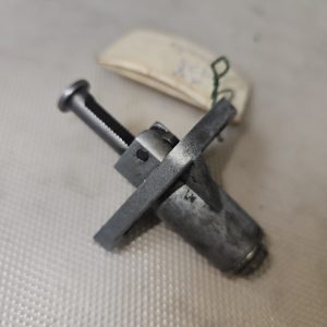 Tendeur de chaîne de distribution d’occasion pour Piaggio 125 X8 2005, testé et fonctionnel.