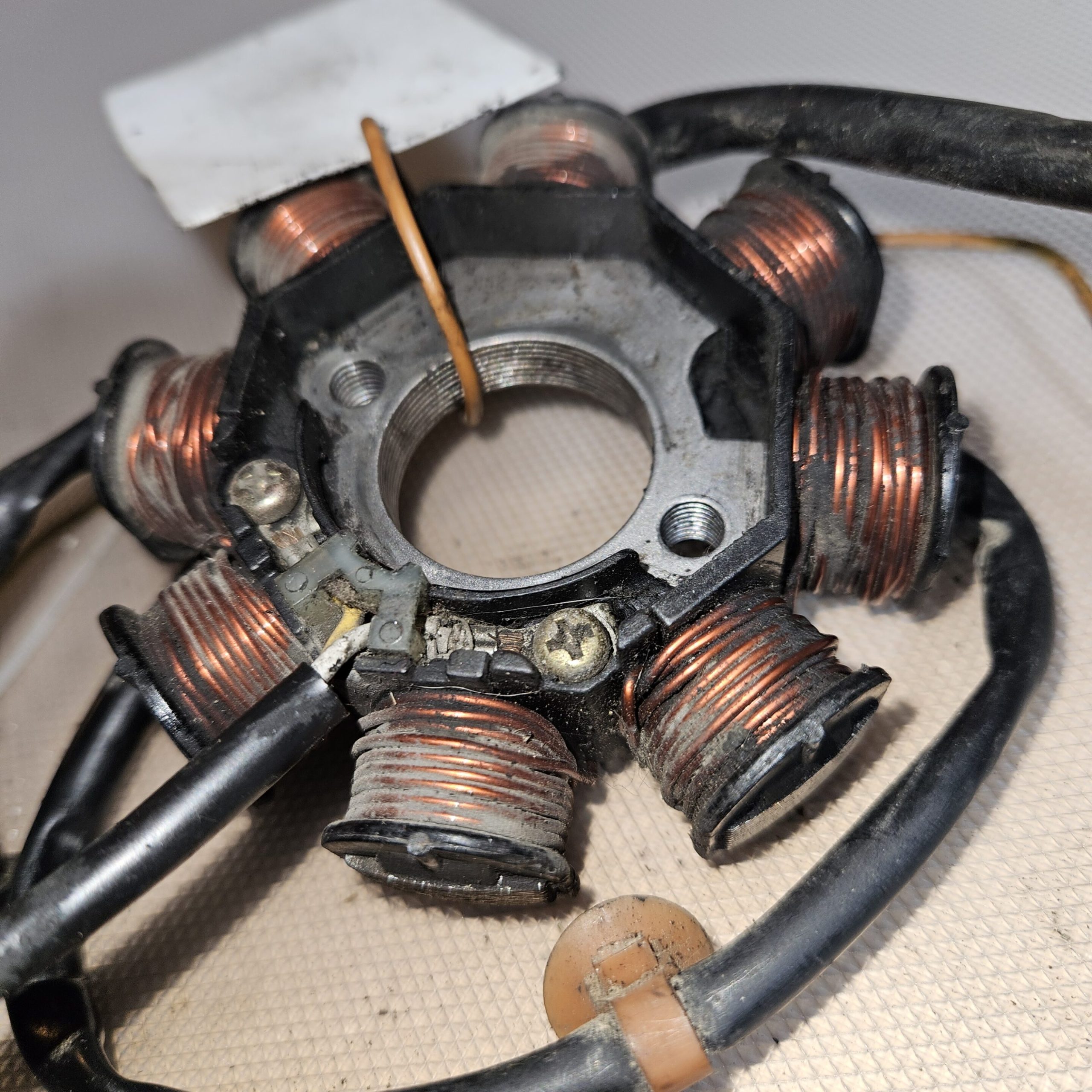 Stator Peugeot 100 Vivacity d’occasion