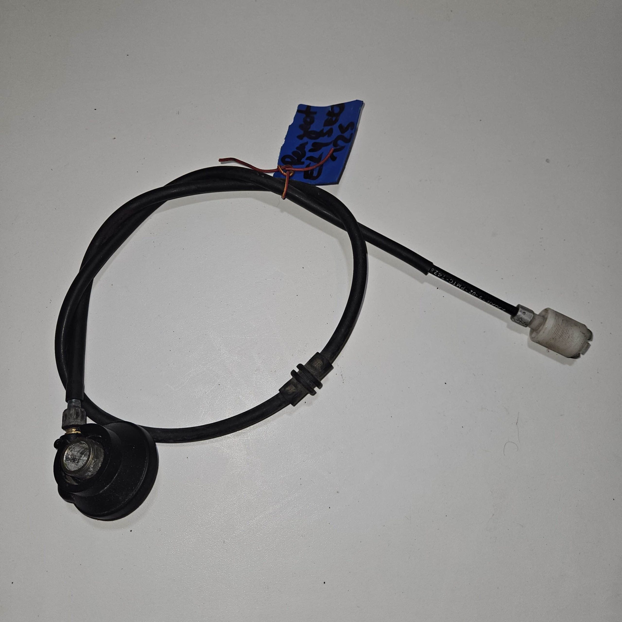 Câble et entraîneur compteur Peugeot Elyseo 125 2001