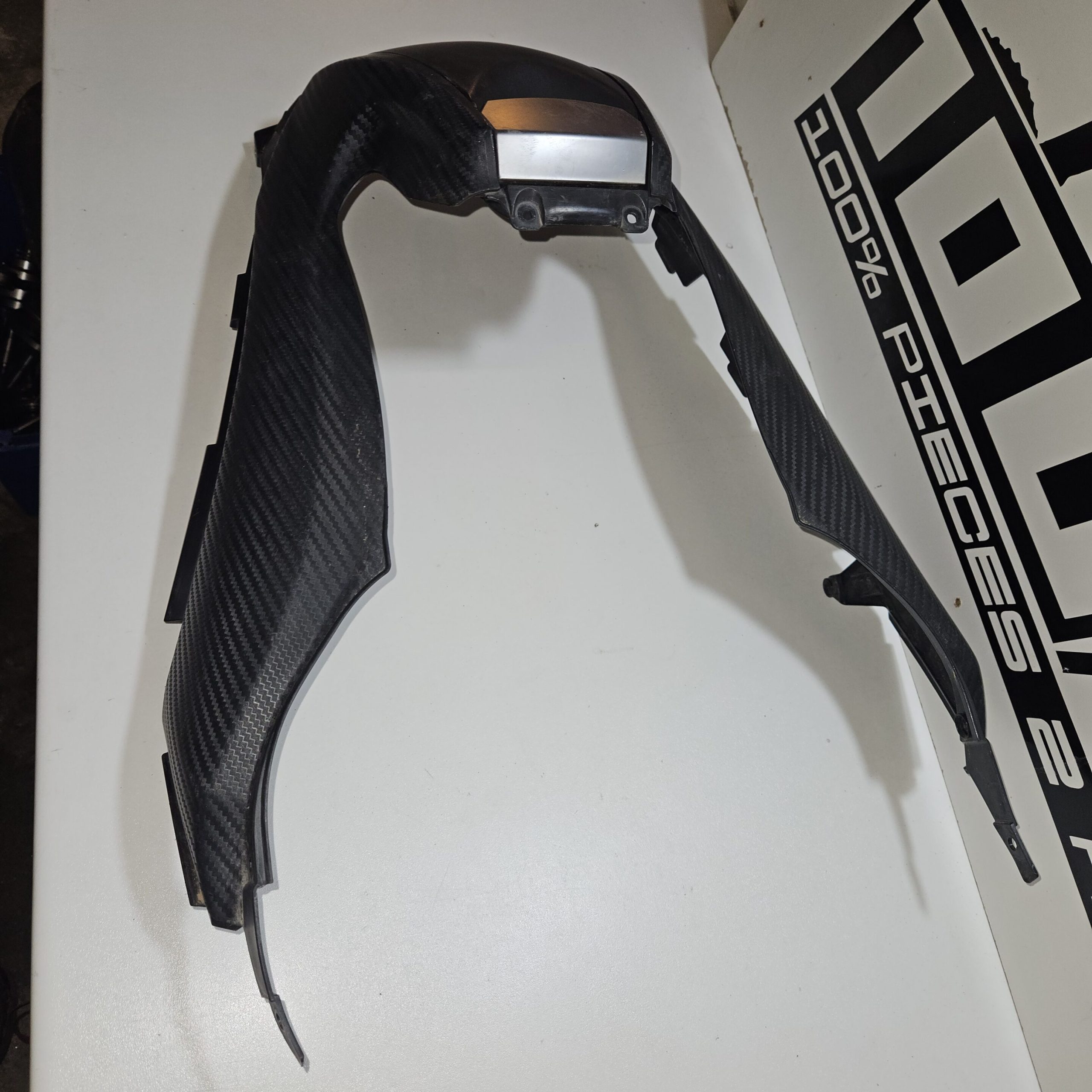 Carénage trappe essence Yamaha 530 TMAX 2016 d’occasion