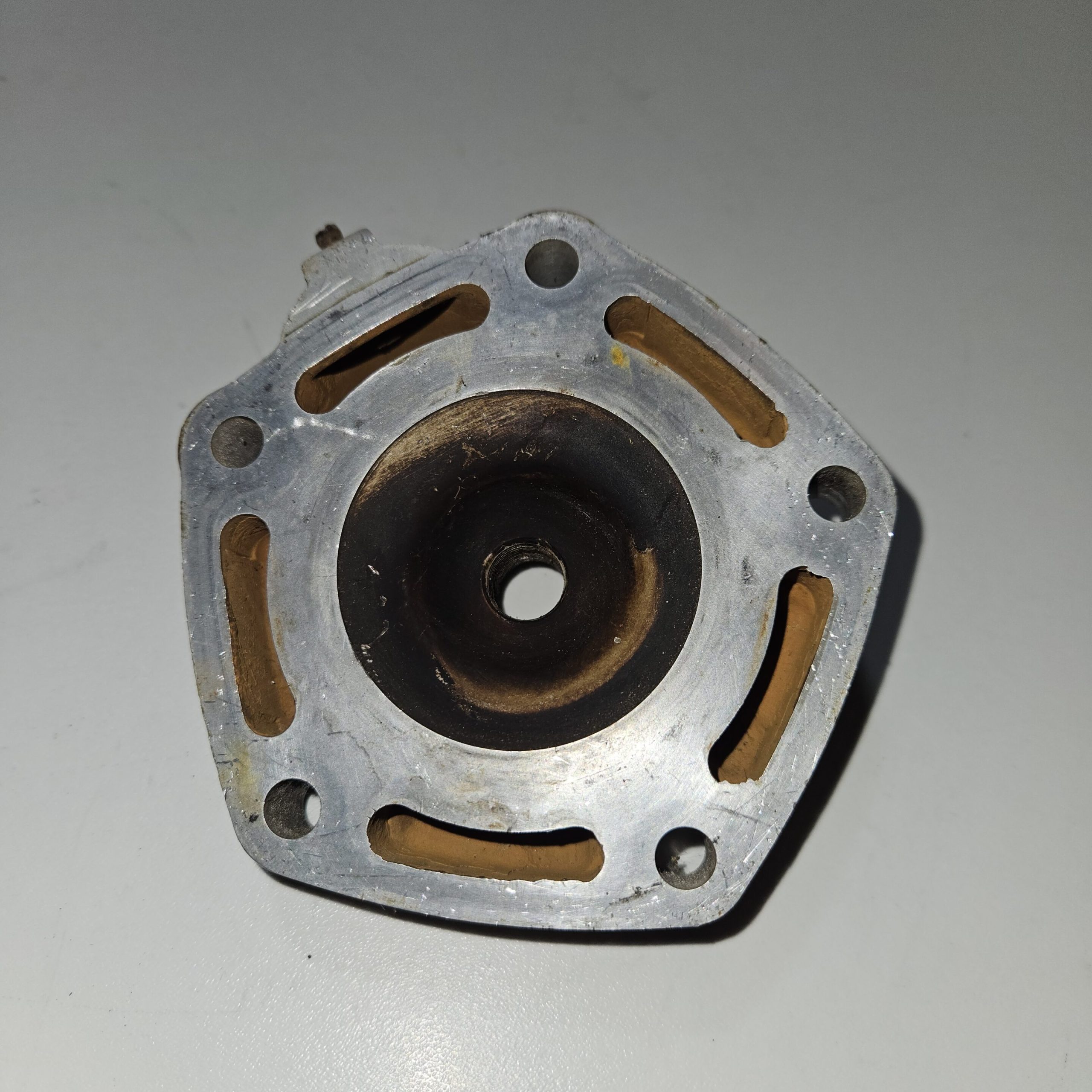 Culasse Honda 125 Pantheon 2000 d’occasion