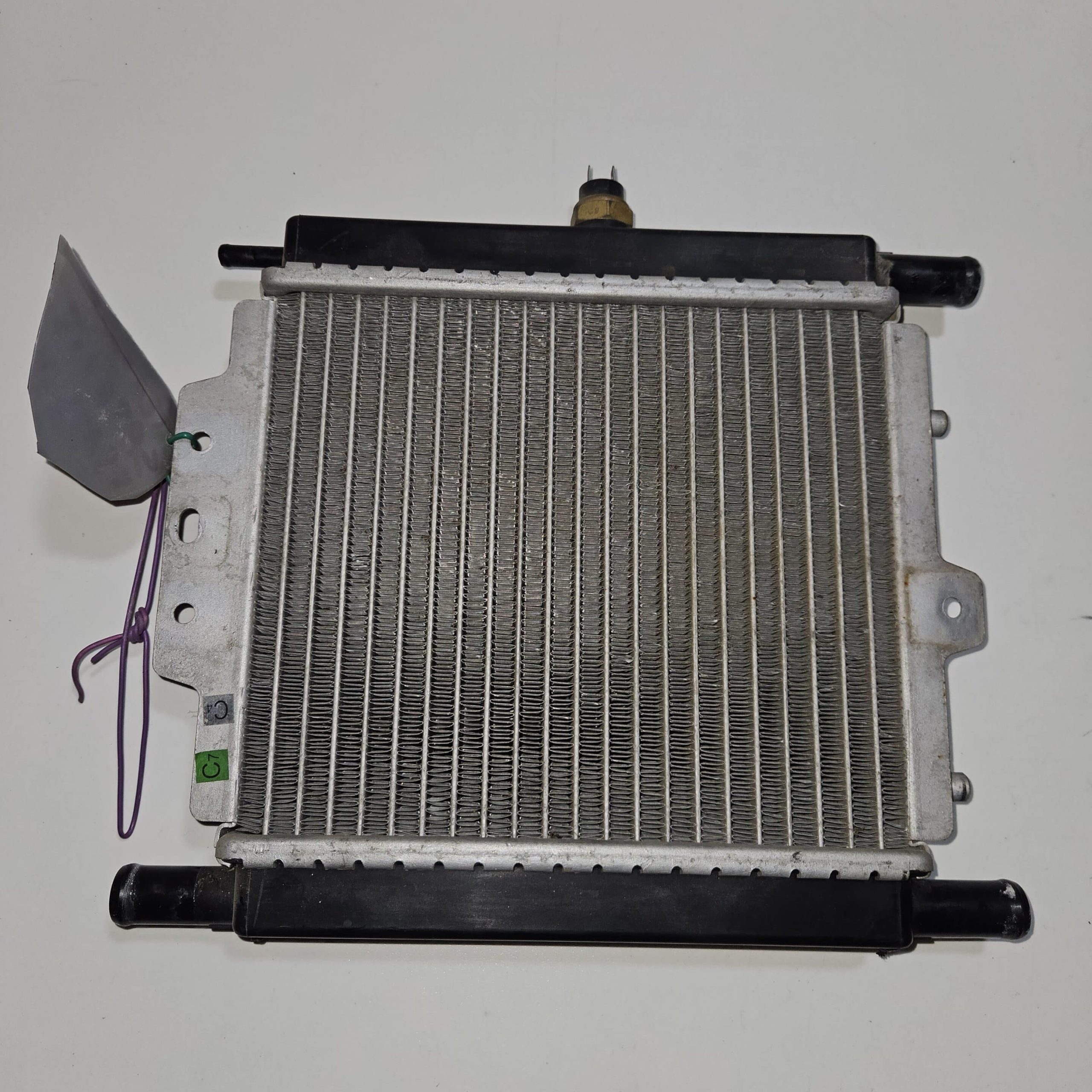 Radiateur Peugeot 125 Satelis 2010 d’occasion