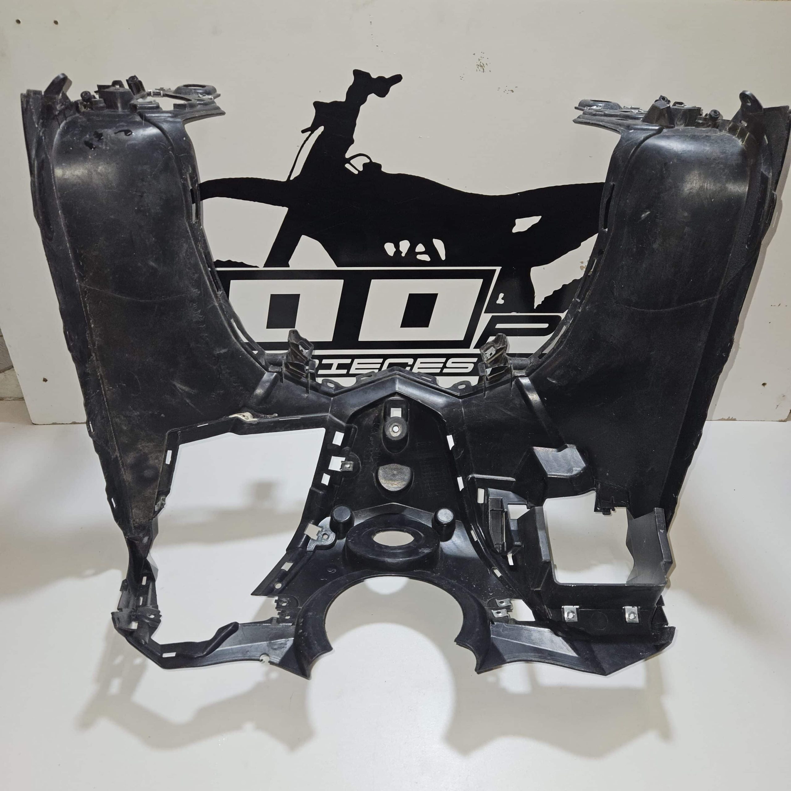 Tablier protège-jambes Yamaha 530 T-Max 2016 d’occasion