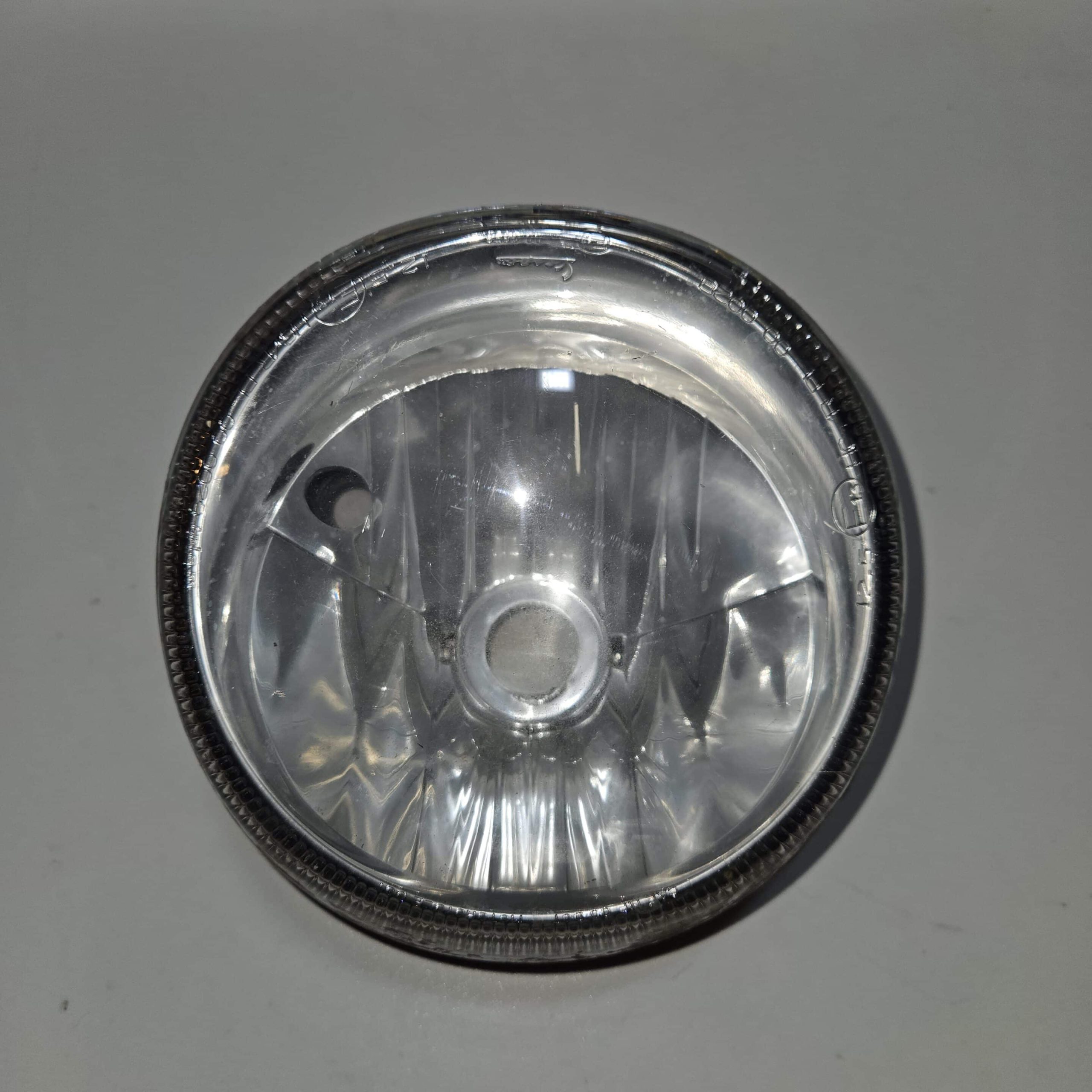 phare avant Vespa GTS 125 d’occasion sans ampoule ni support
