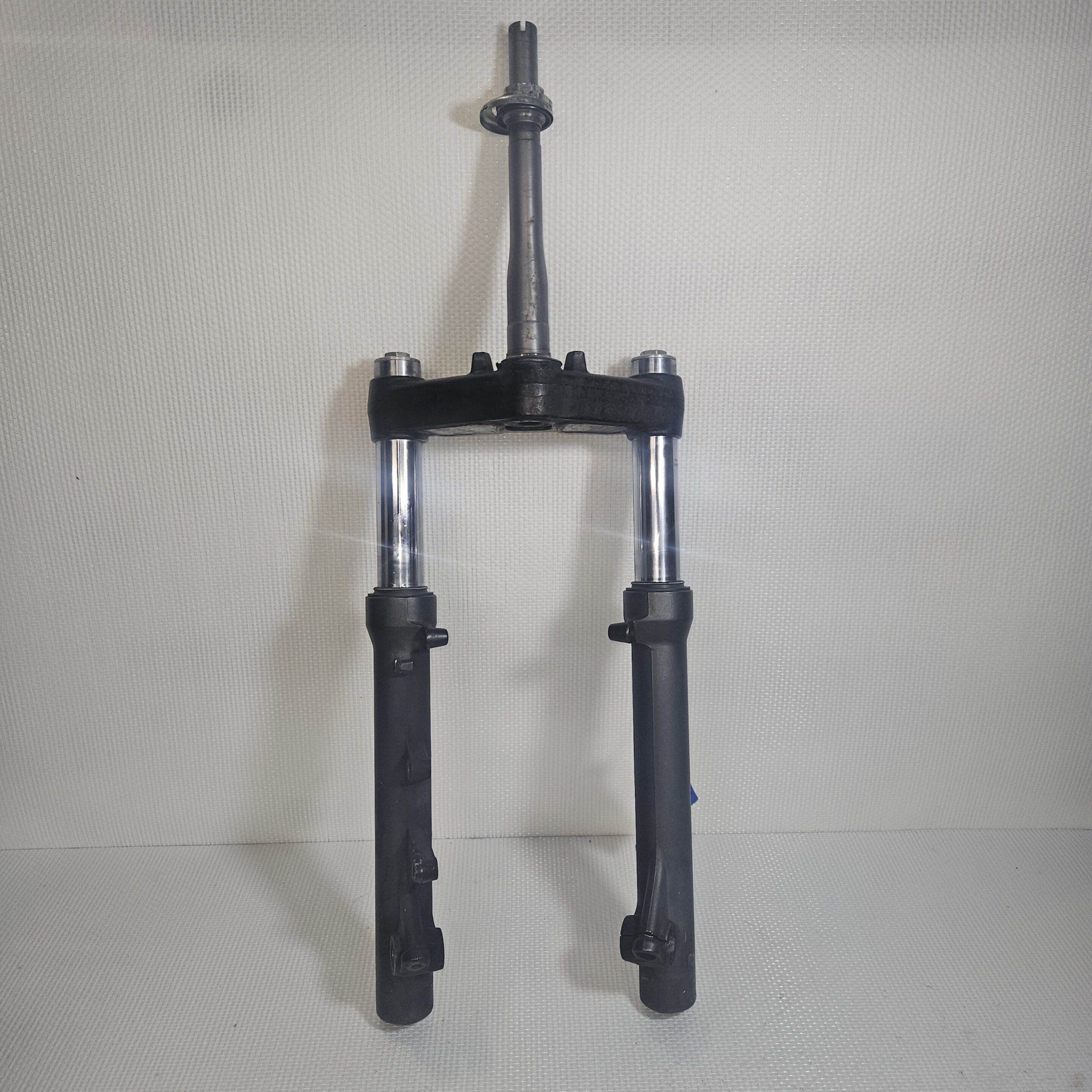 Fourche avant d’occasion Honda 400 Silver Wing 2007