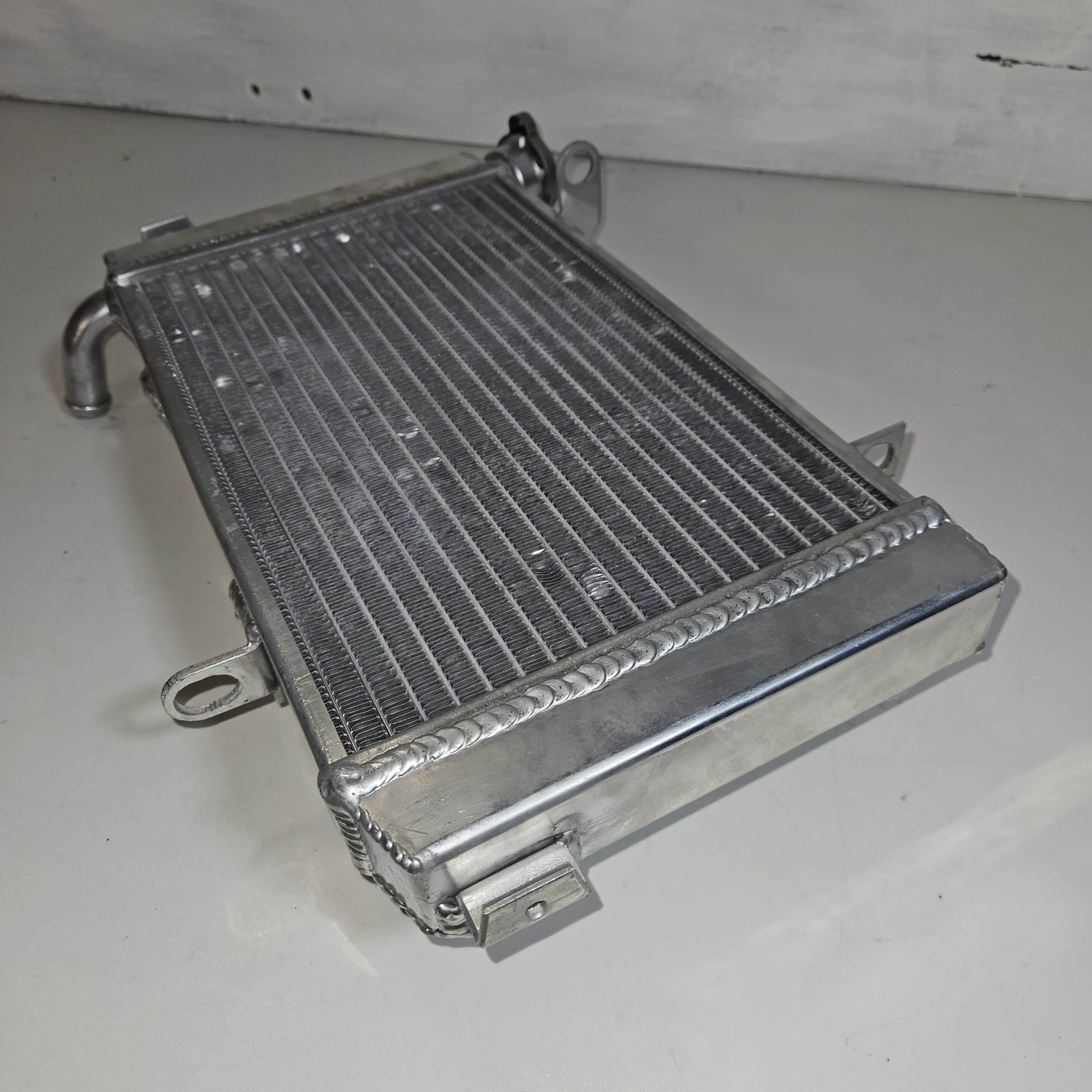 radiateur Suzuki 400 LTZ 2009 2014 d’occasion