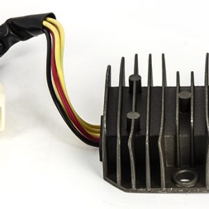 Régulateur Suzuki 12V - Triphasé 5 Broches 1 cosse 1987-2013