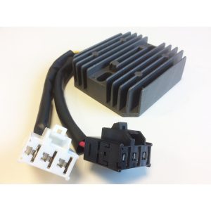 Régulateur de tension Honda SHi 125/150 et Psi 125/150 1996-2021