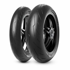 Pneu 240/45 ZR 17 82W PIRELLI DIABLO ROSSO IV